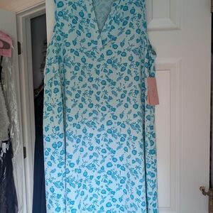 Floral Green Sleeveless Dress size Medium